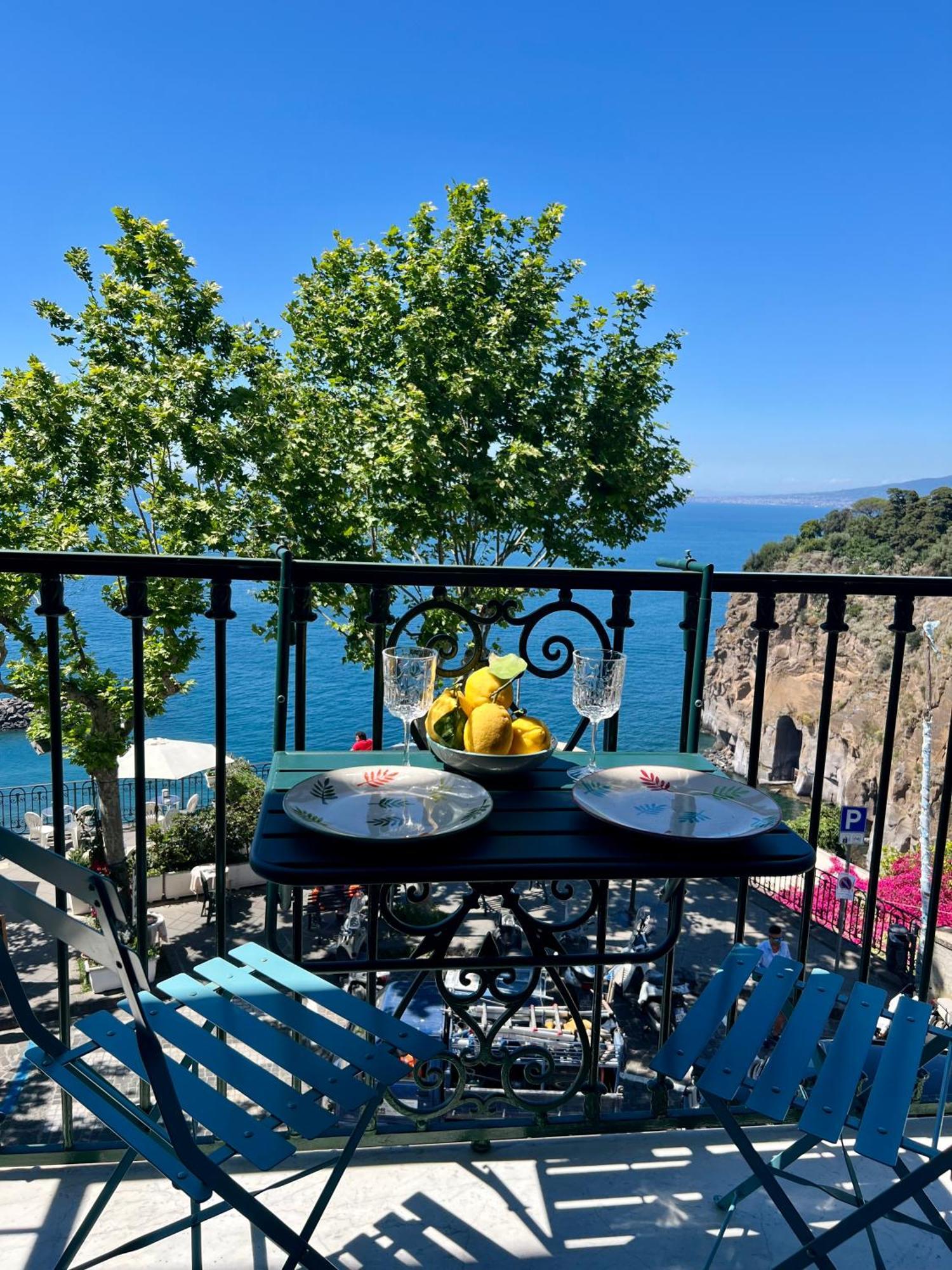 Mavi Apartments Piano di Sorrento Eksteriør bilde
